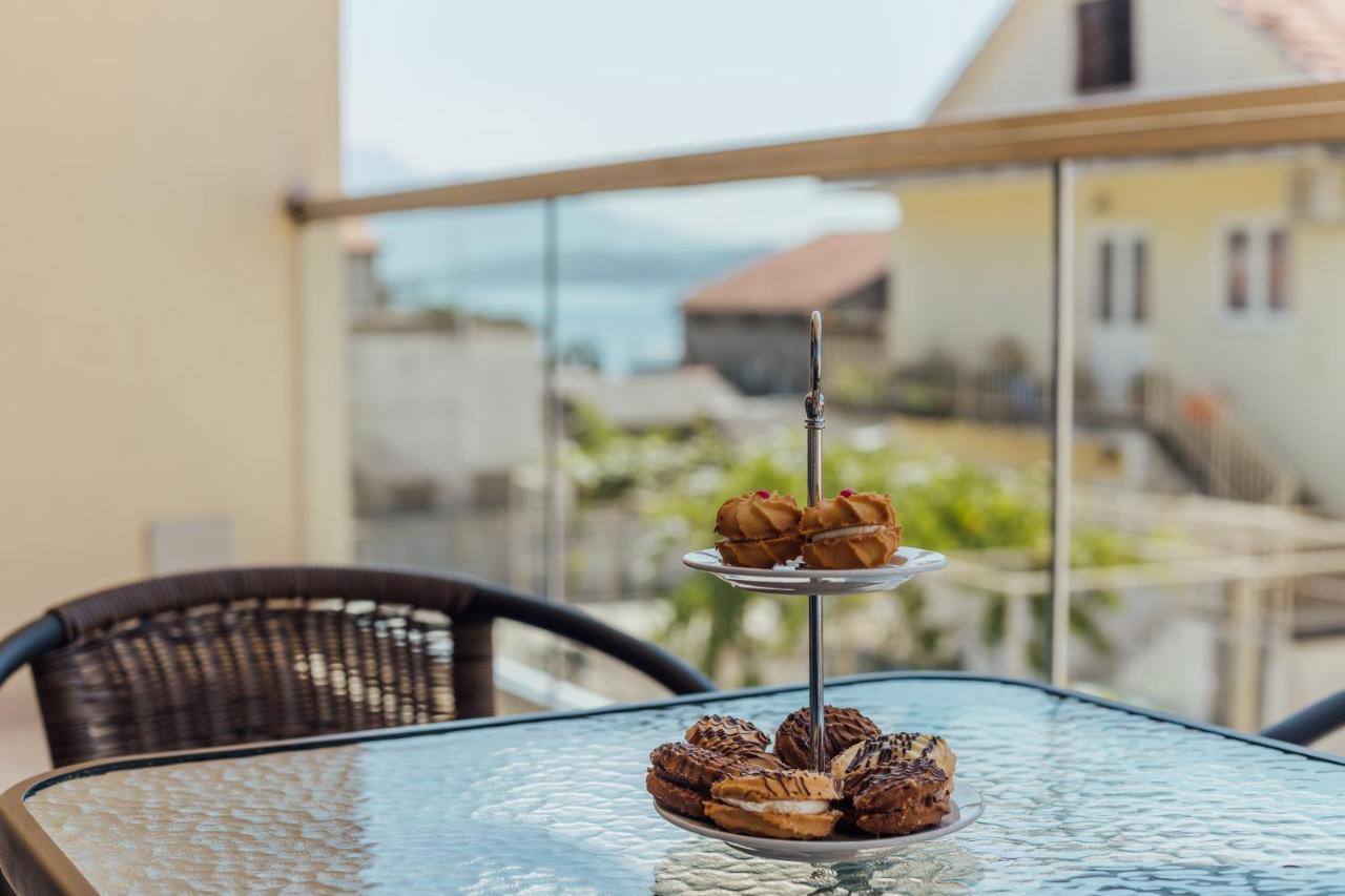 Apartments Villa Swissmonte Herceg Novi Exterior photo